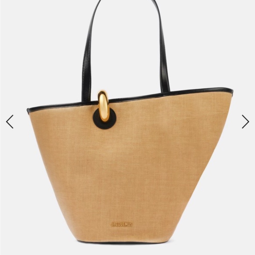 Jacquemus Tan and Black Tote Bag with Elegant Design